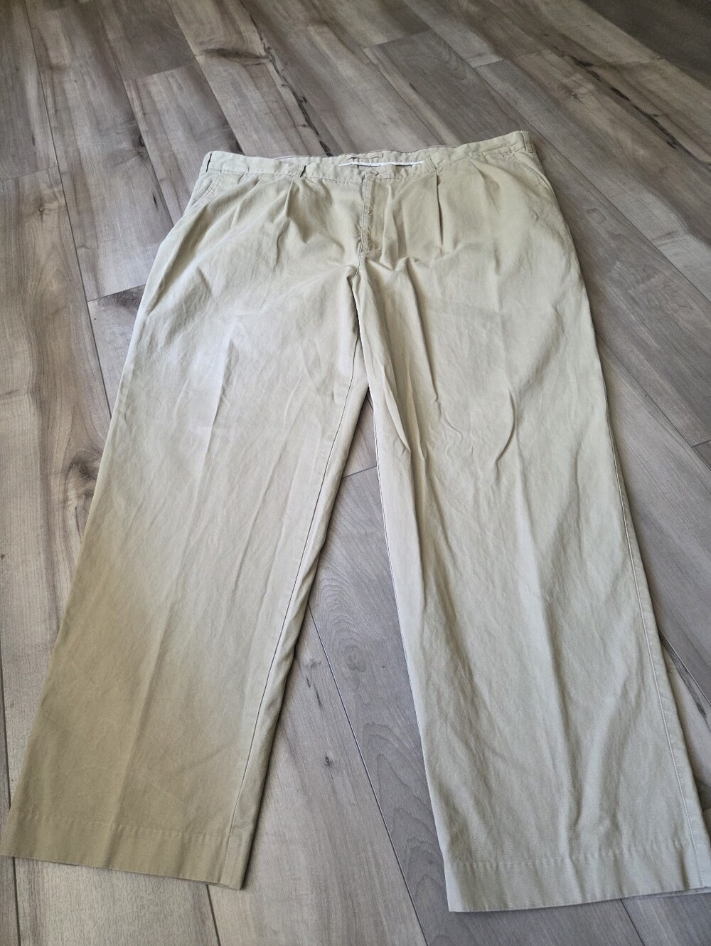 Calvin Klein Men's Khakis